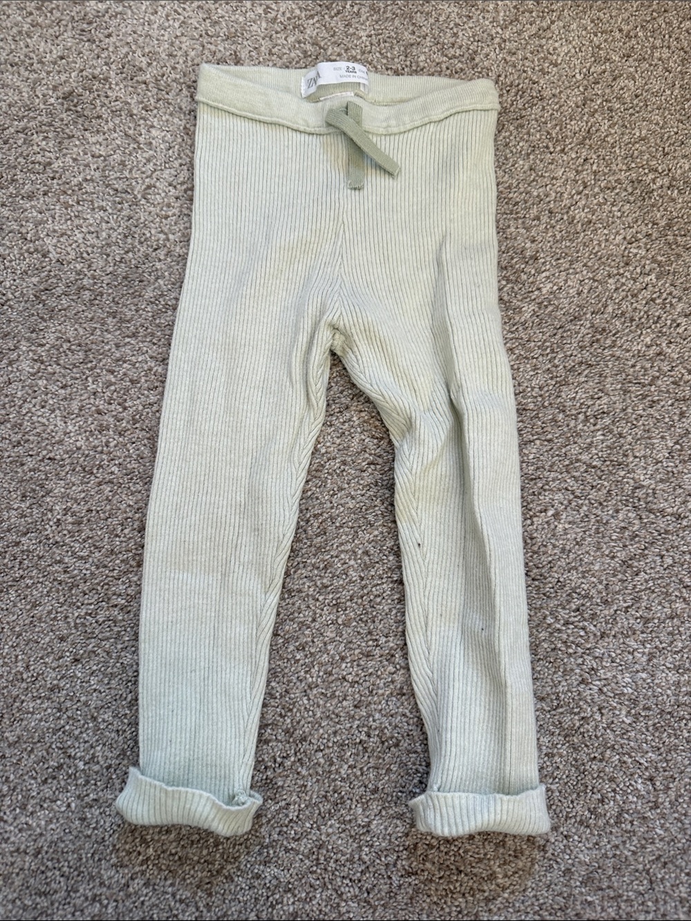 Zara Kids Ribbed Leggings in Sage Green 2-3